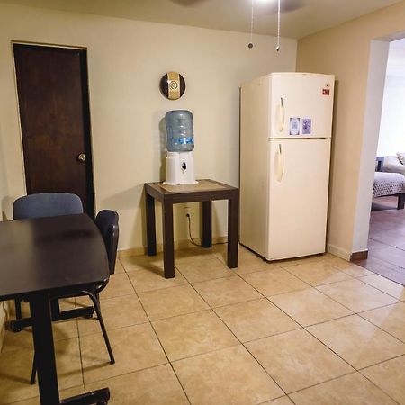 Departamento Grande Con 2 Recamaras Con Aire 5 Camas Wifi 115Mb, Cocina .Cochera Techada, #4 시우다드 발레스 외부 사진