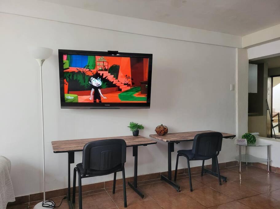 Departamento Grande Con 2 Recamaras Con Aire 5 Camas Wifi 115Mb, Cocina .Cochera Techada, #4 시우다드 발레스 외부 사진