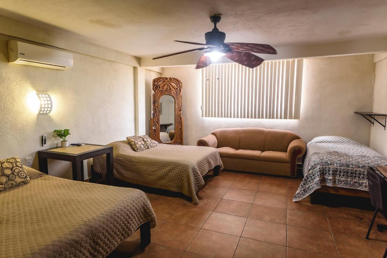Departamento Grande Con 2 Recamaras Con Aire 5 Camas Wifi 115Mb, Cocina .Cochera Techada, #4 시우다드 발레스 외부 사진